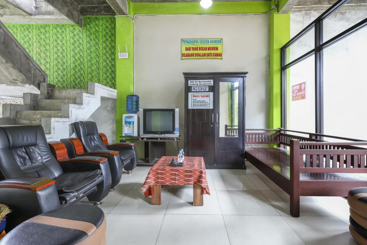 Oyo 3830 Dfarys Gh Syariah Hotell Balikpapan  Eksteriør bilde