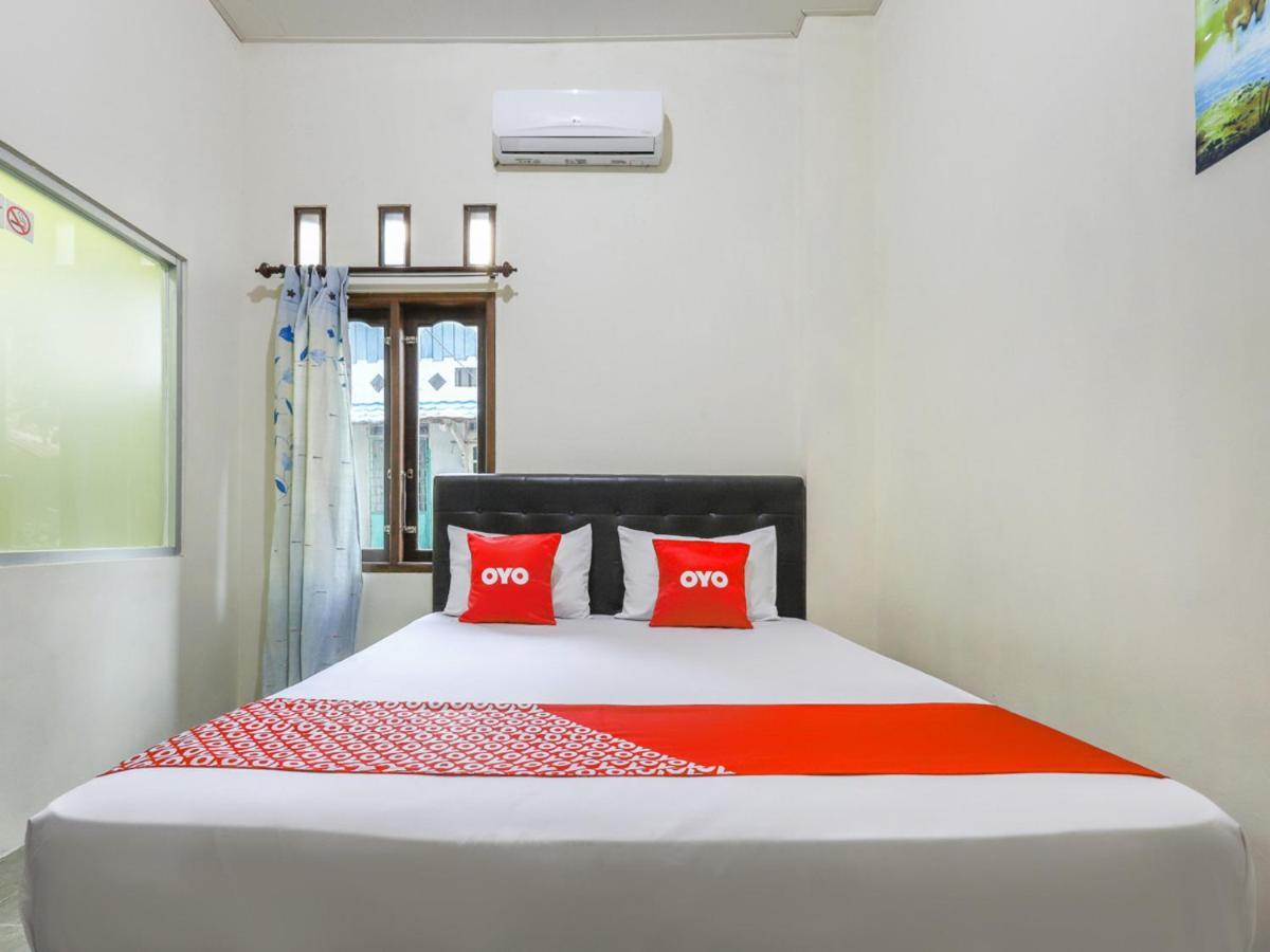 Oyo 3830 Dfarys Gh Syariah Hotell Balikpapan  Eksteriør bilde