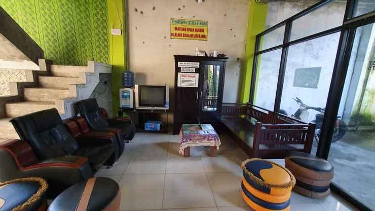 Oyo 3830 Dfarys Gh Syariah Hotell Balikpapan  Eksteriør bilde