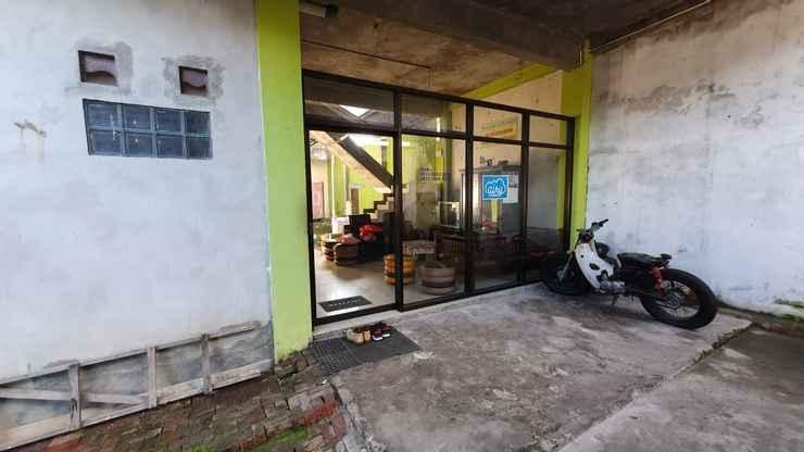 Oyo 3830 Dfarys Gh Syariah Hotell Balikpapan  Eksteriør bilde